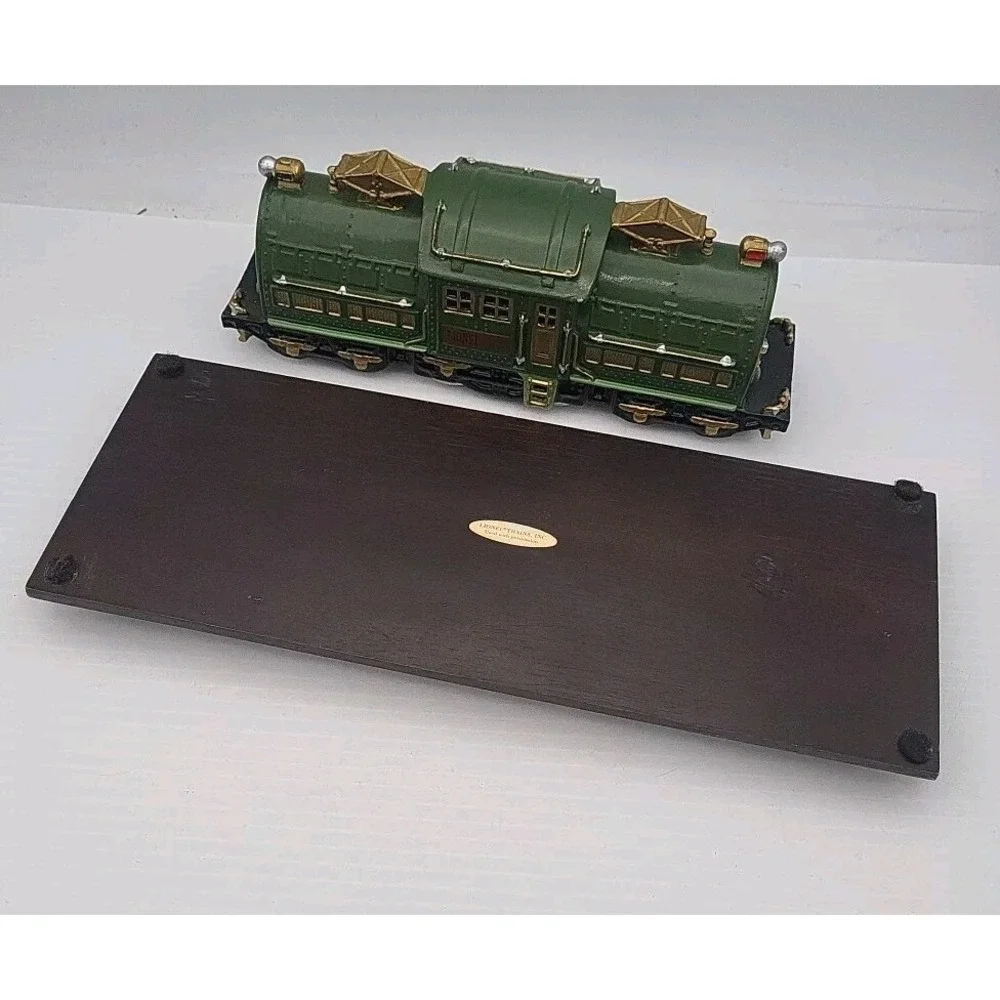 Avon Lionel‎ Classic Train Collection 381E Locomotive with Wood Display Base